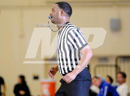 Thumbnail 3 in El Cerrito vs. Clayton Valley Charter (Chabot MLK Classic Showcase) photogallery.