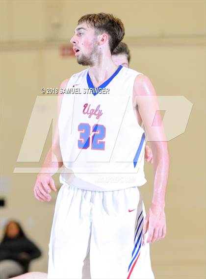 Thumbnail 2 in El Cerrito vs. Clayton Valley Charter (Chabot MLK Classic Showcase) photogallery.