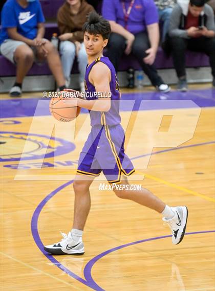 Thumbnail 3 in Mesa vs. Dysart (Fear the Hop Tournament)  photogallery.