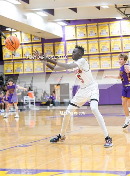 Thumbnail 1 in Mesa vs. Dysart (Fear the Hop Tournament)  photogallery.