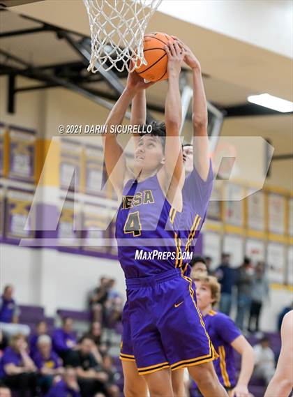 Thumbnail 3 in Mesa vs. Dysart (Fear the Hop Tournament)  photogallery.