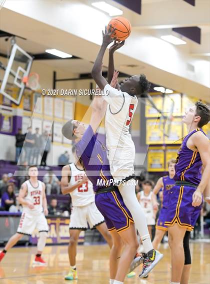 Thumbnail 3 in Mesa vs. Dysart (Fear the Hop Tournament)  photogallery.