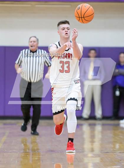 Thumbnail 3 in Mesa vs. Dysart (Fear the Hop Tournament)  photogallery.