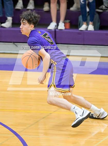 Thumbnail 3 in Mesa vs. Dysart (Fear the Hop Tournament)  photogallery.