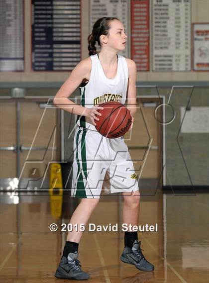Thumbnail 2 in El Dorado vs. Argonaut (Cosumnes Oaks Tournament) photogallery.