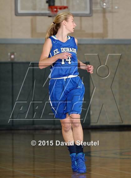Thumbnail 3 in El Dorado vs. Argonaut (Cosumnes Oaks Tournament) photogallery.