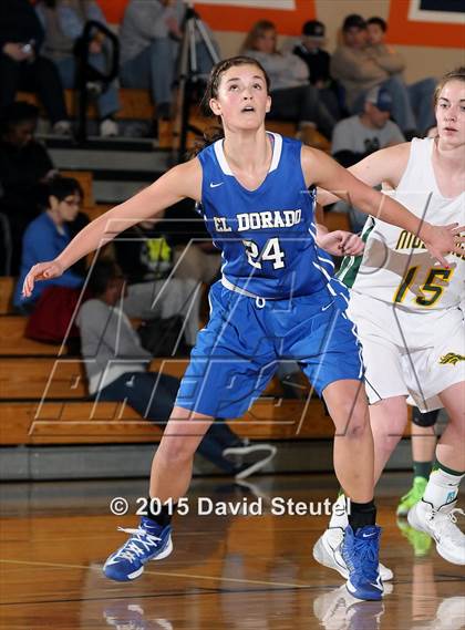 Thumbnail 2 in El Dorado vs. Argonaut (Cosumnes Oaks Tournament) photogallery.