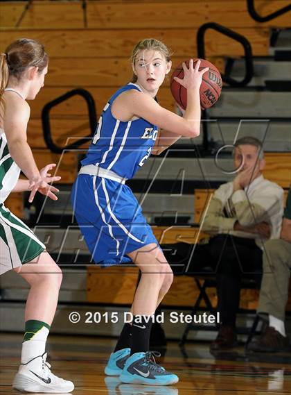 Thumbnail 1 in El Dorado vs. Argonaut (Cosumnes Oaks Tournament) photogallery.