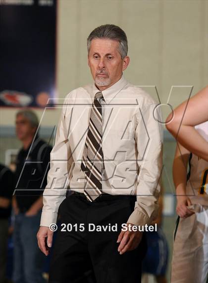 Thumbnail 2 in El Dorado vs. Argonaut (Cosumnes Oaks Tournament) photogallery.