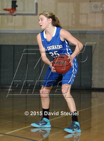 Thumbnail 2 in El Dorado vs. Argonaut (Cosumnes Oaks Tournament) photogallery.