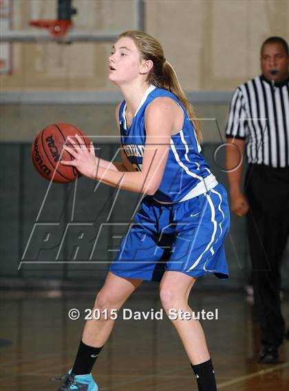 Thumbnail 1 in El Dorado vs. Argonaut (Cosumnes Oaks Tournament) photogallery.