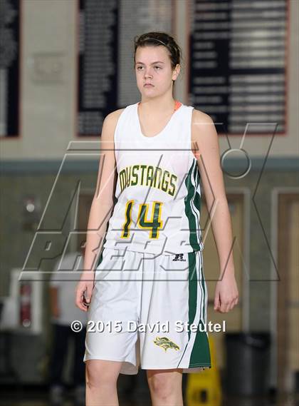 Thumbnail 3 in El Dorado vs. Argonaut (Cosumnes Oaks Tournament) photogallery.