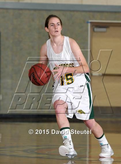 Thumbnail 1 in El Dorado vs. Argonaut (Cosumnes Oaks Tournament) photogallery.