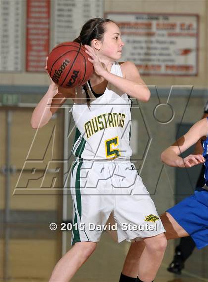 Thumbnail 2 in El Dorado vs. Argonaut (Cosumnes Oaks Tournament) photogallery.