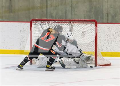 Thumbnail 2 in Hill School vs. Vermont Academy (Exeter Invitational Final) photogallery.