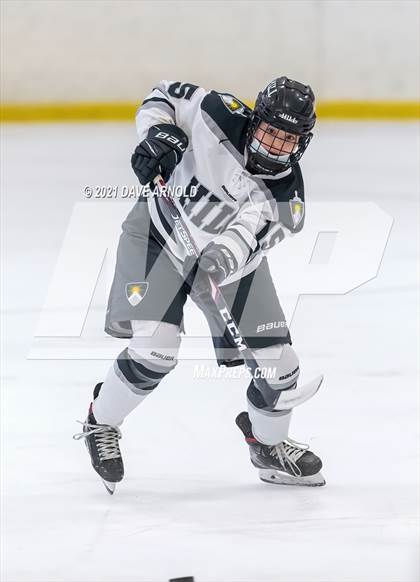 Thumbnail 3 in Hill School vs. Vermont Academy (Exeter Invitational Final) photogallery.