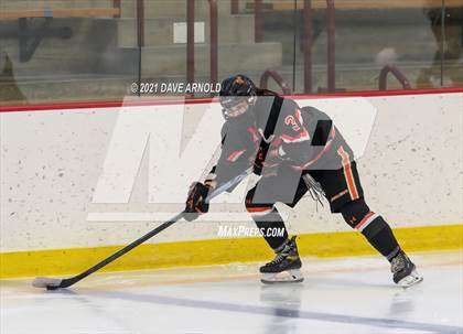 Thumbnail 2 in Hill School vs. Vermont Academy (Exeter Invitational Final) photogallery.