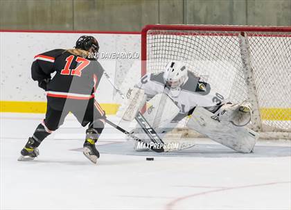 Thumbnail 1 in Hill School vs. Vermont Academy (Exeter Invitational Final) photogallery.