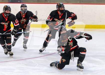 Thumbnail 2 in Hill School vs. Vermont Academy (Exeter Invitational Final) photogallery.