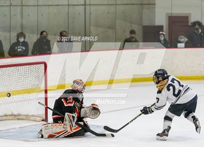 Thumbnail 2 in Hill School vs. Vermont Academy (Exeter Invitational Final) photogallery.