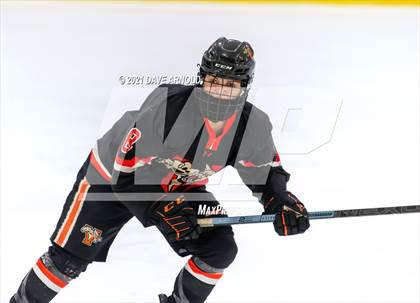 Thumbnail 2 in Hill School vs. Vermont Academy (Exeter Invitational Final) photogallery.