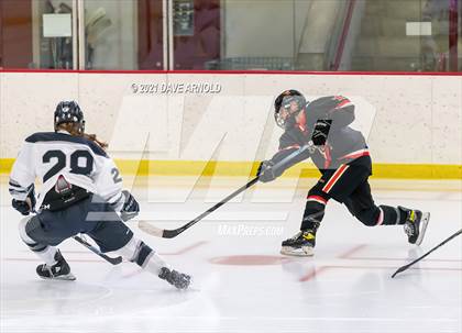 Thumbnail 3 in Hill School vs. Vermont Academy (Exeter Invitational Final) photogallery.