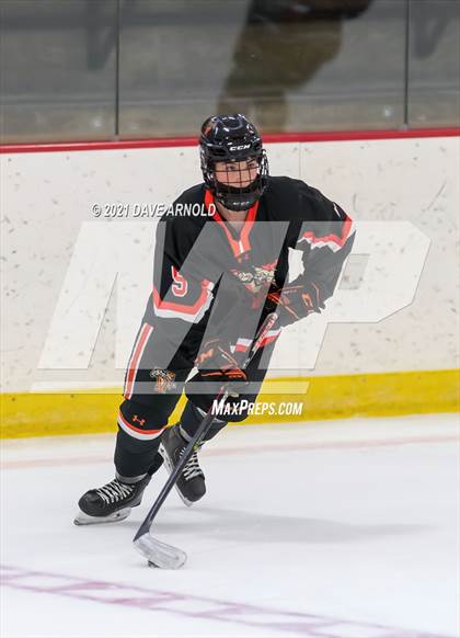 Thumbnail 1 in Hill School vs. Vermont Academy (Exeter Invitational Final) photogallery.