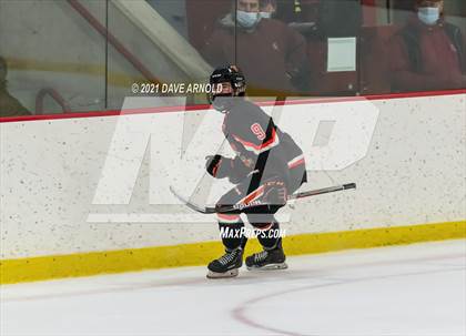 Thumbnail 3 in Hill School vs. Vermont Academy (Exeter Invitational Final) photogallery.