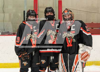 Thumbnail 3 in Hill School vs. Vermont Academy (Exeter Invitational Final) photogallery.
