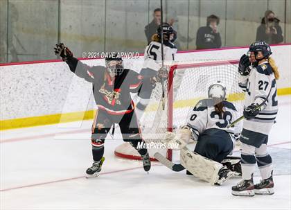 Thumbnail 3 in Hill School vs. Vermont Academy (Exeter Invitational Final) photogallery.