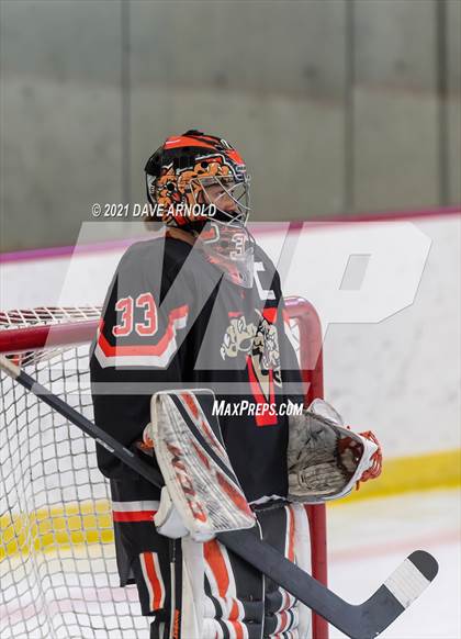 Thumbnail 2 in Hill School vs. Vermont Academy (Exeter Invitational Final) photogallery.