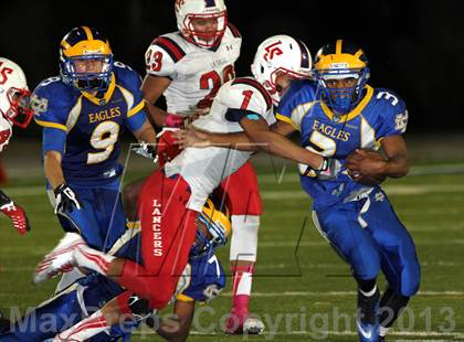 Thumbnail 3 in La Salle vs. Verbum Dei photogallery.