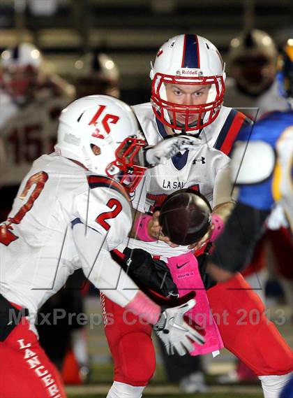 Thumbnail 3 in La Salle vs. Verbum Dei photogallery.