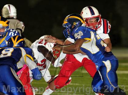Thumbnail 2 in La Salle vs. Verbum Dei photogallery.