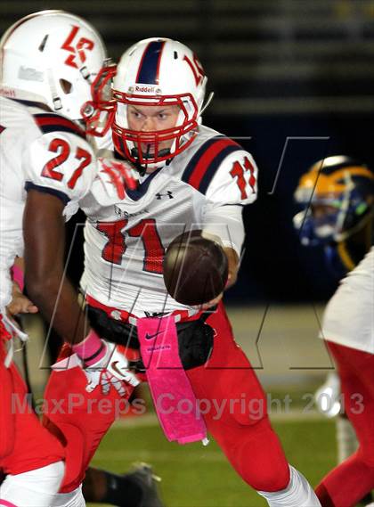 Thumbnail 1 in La Salle vs. Verbum Dei photogallery.