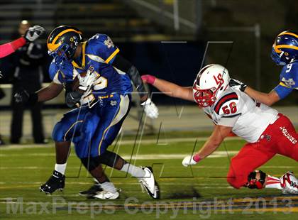 Thumbnail 1 in La Salle vs. Verbum Dei photogallery.