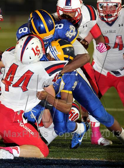 Thumbnail 1 in La Salle vs. Verbum Dei photogallery.