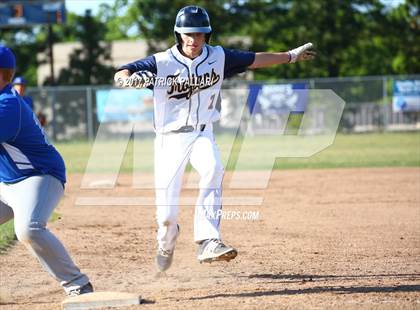 Thumbnail 1 in  Davis @ Oak Ridge (Oak Ridge Invitational) photogallery.