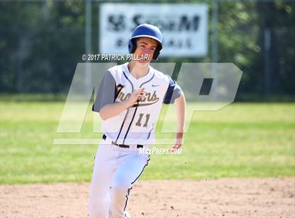 Thumbnail 1 in  Davis @ Oak Ridge (Oak Ridge Invitational) photogallery.