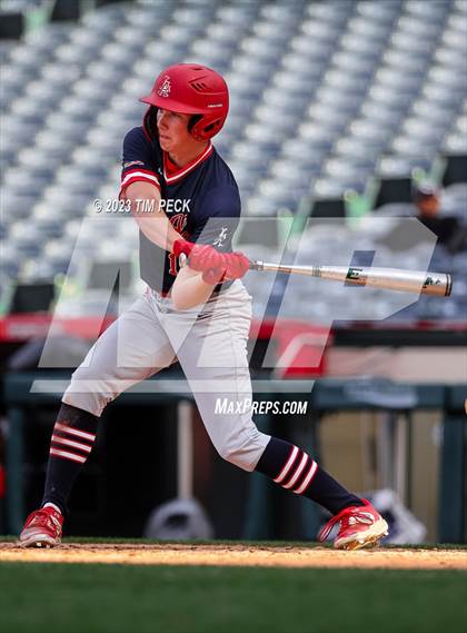 Thumbnail 3 in Esperanza vs. Los Alamitos photogallery.
