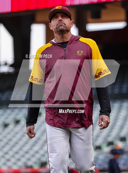 Thumbnail 1 in Esperanza vs. Los Alamitos photogallery.