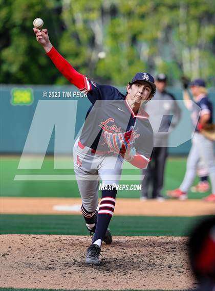 Thumbnail 3 in Esperanza vs. Los Alamitos photogallery.