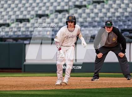 Thumbnail 1 in Esperanza vs. Los Alamitos photogallery.