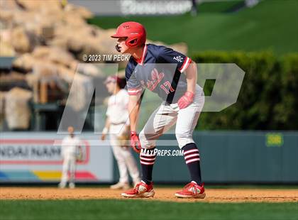 Thumbnail 3 in Esperanza vs. Los Alamitos photogallery.