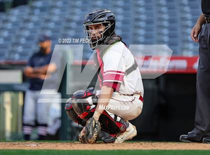 Thumbnail 1 in Esperanza vs. Los Alamitos photogallery.
