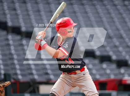 Thumbnail 1 in Esperanza vs. Los Alamitos photogallery.
