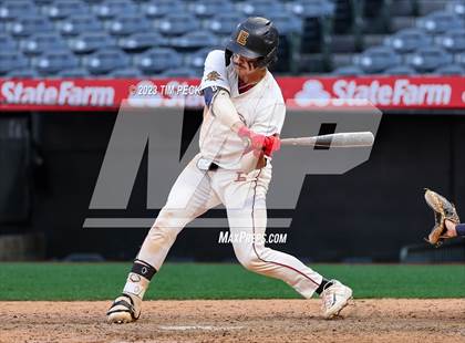 Thumbnail 2 in Esperanza vs. Los Alamitos photogallery.