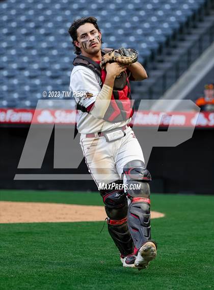 Thumbnail 2 in Esperanza vs. Los Alamitos photogallery.