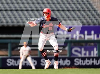 Thumbnail 1 in Esperanza vs. Los Alamitos photogallery.