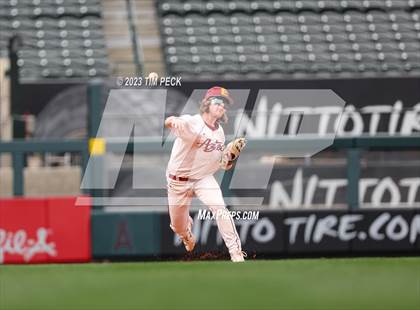 Thumbnail 2 in Esperanza vs. Los Alamitos photogallery.